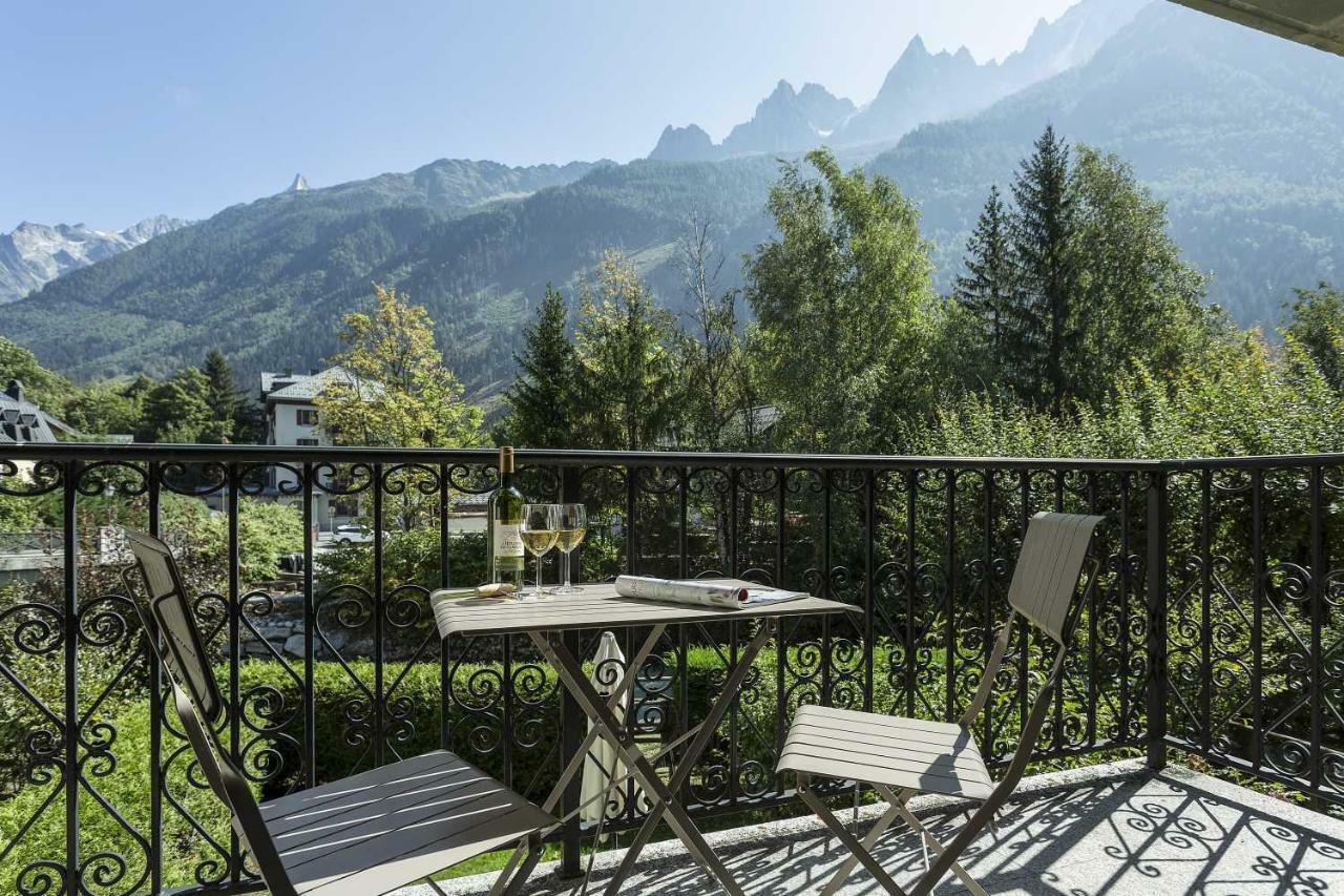 Apartment Ensa - Alpes Travel - Central Chamonix - Sleeps 4 Екстер'єр фото