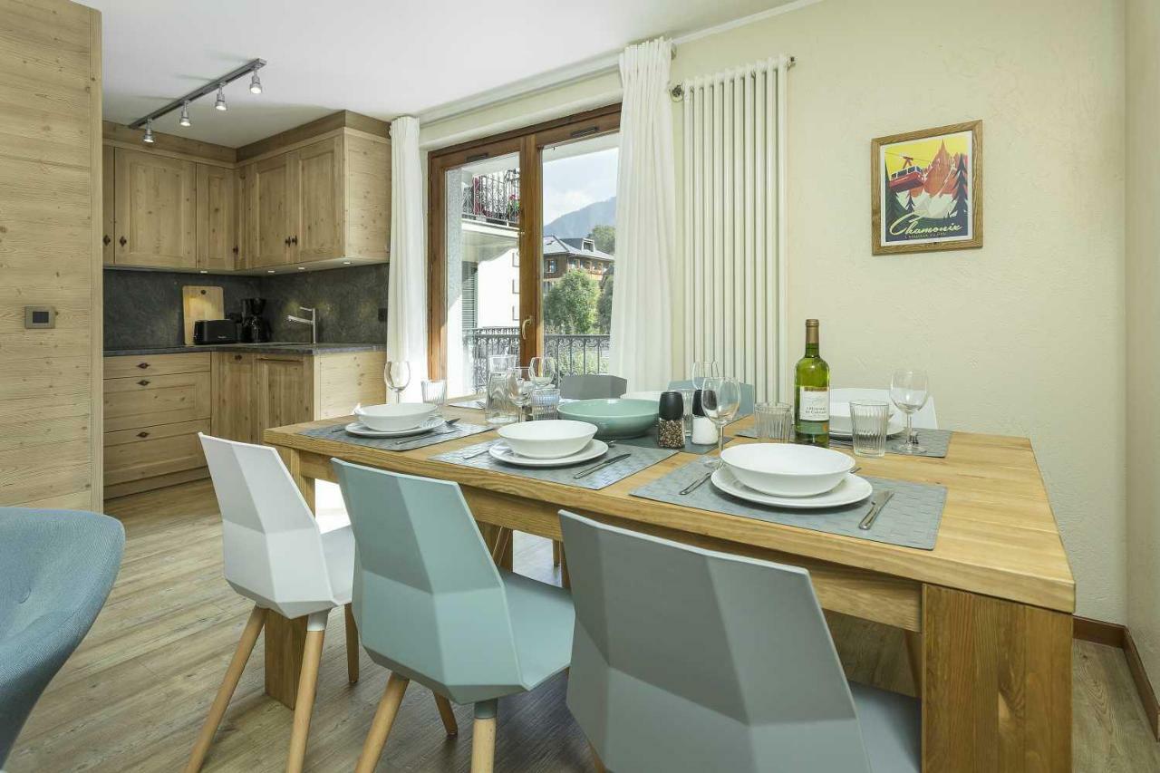 Apartment Ensa - Alpes Travel - Central Chamonix - Sleeps 4 Екстер'єр фото