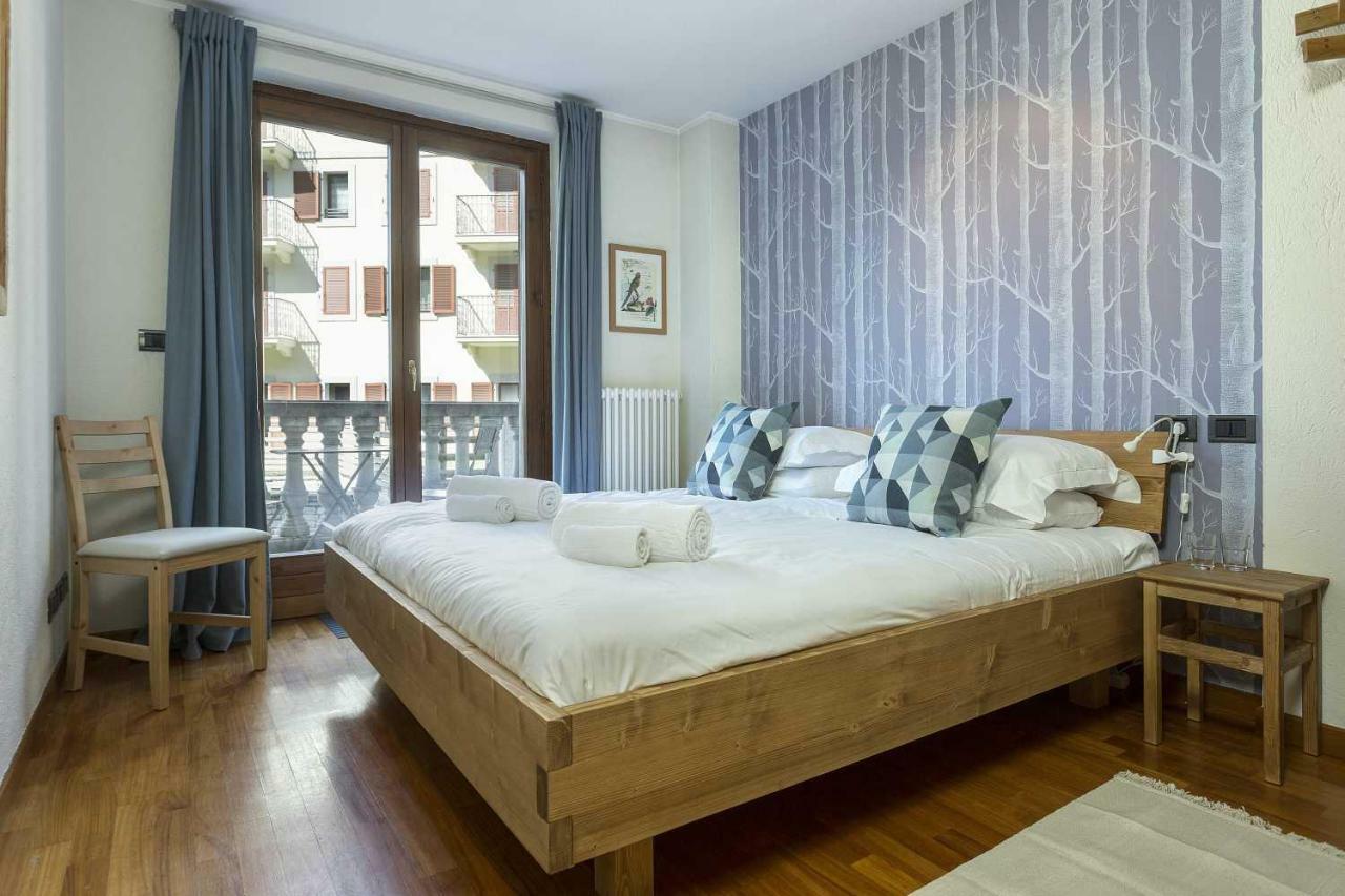 Apartment Ensa - Alpes Travel - Central Chamonix - Sleeps 4 Екстер'єр фото
